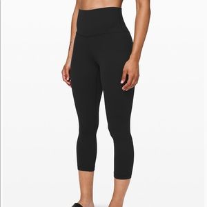 Lululemon crop